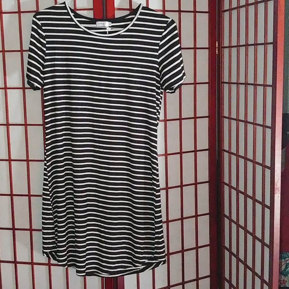 T-shirt dress